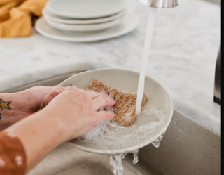 Безпечні засоби для миття посуду